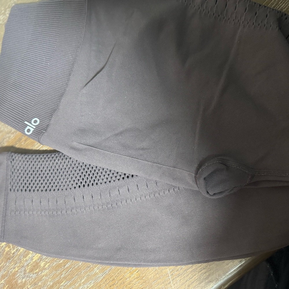 Alo Yoga Chocolate Mesh Leggings